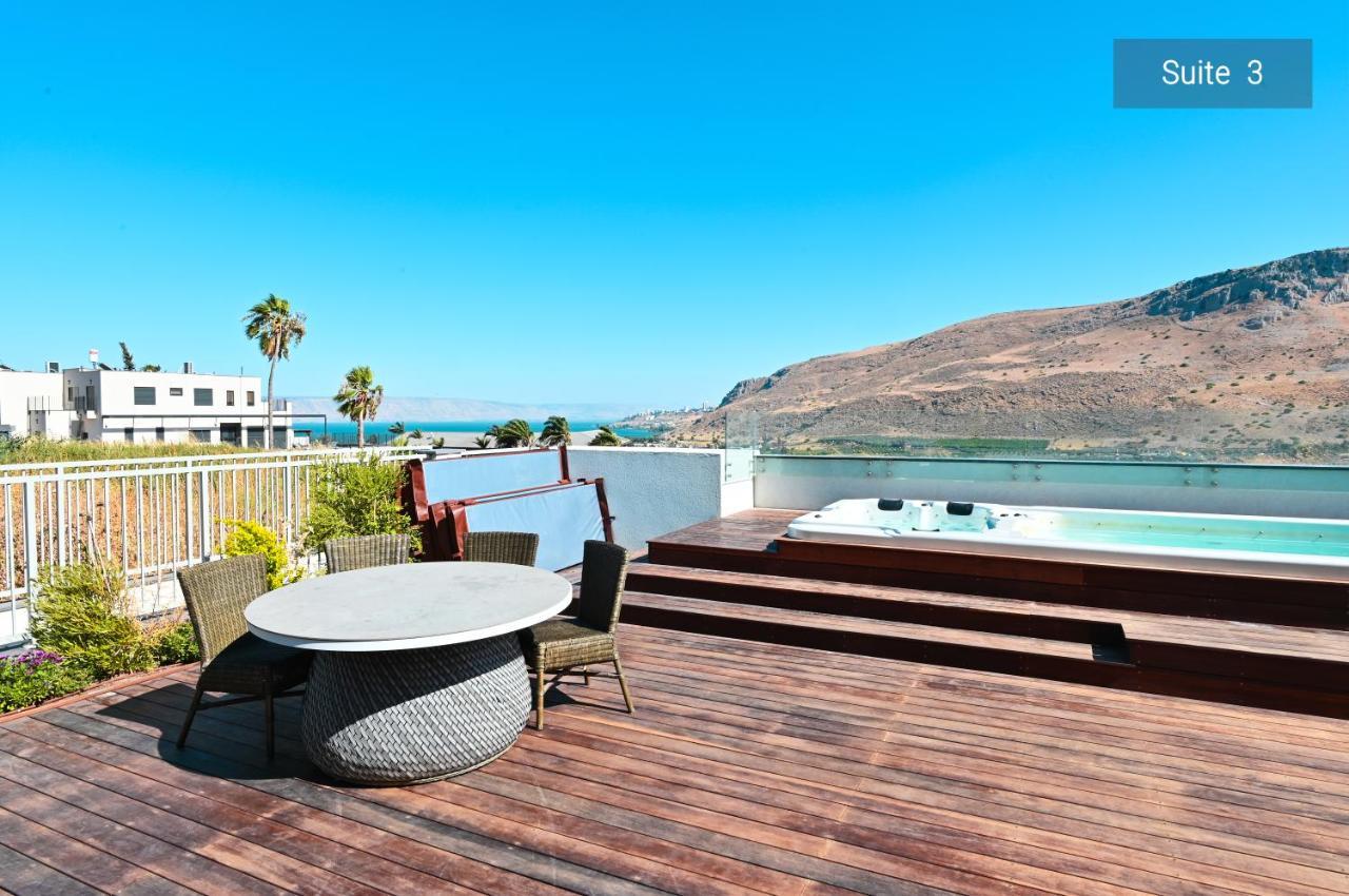 Yalarent Magdala Resort- Luxury Suites With Pool Or Jacuzzi With Sea View Migdal Exterior foto